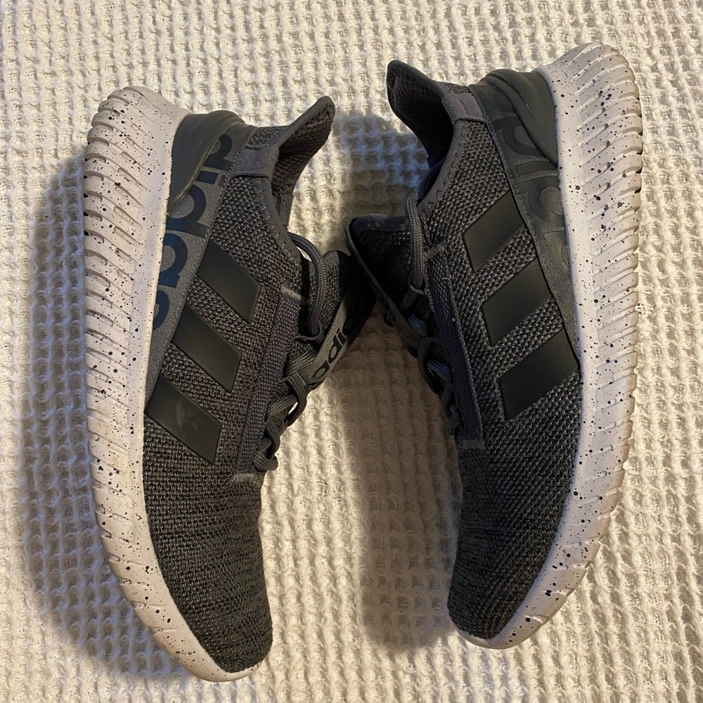 Adidas Kaptir